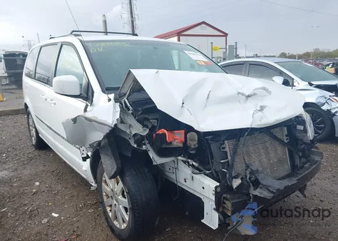 2014 Chrysler Town & Country Touring from USA, damaged, VIN 2C4RC1BG0ER395194